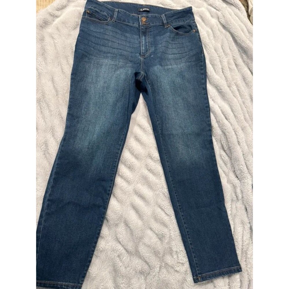 Women’s d jeans Dark Skinny Jeans-Size 16W
